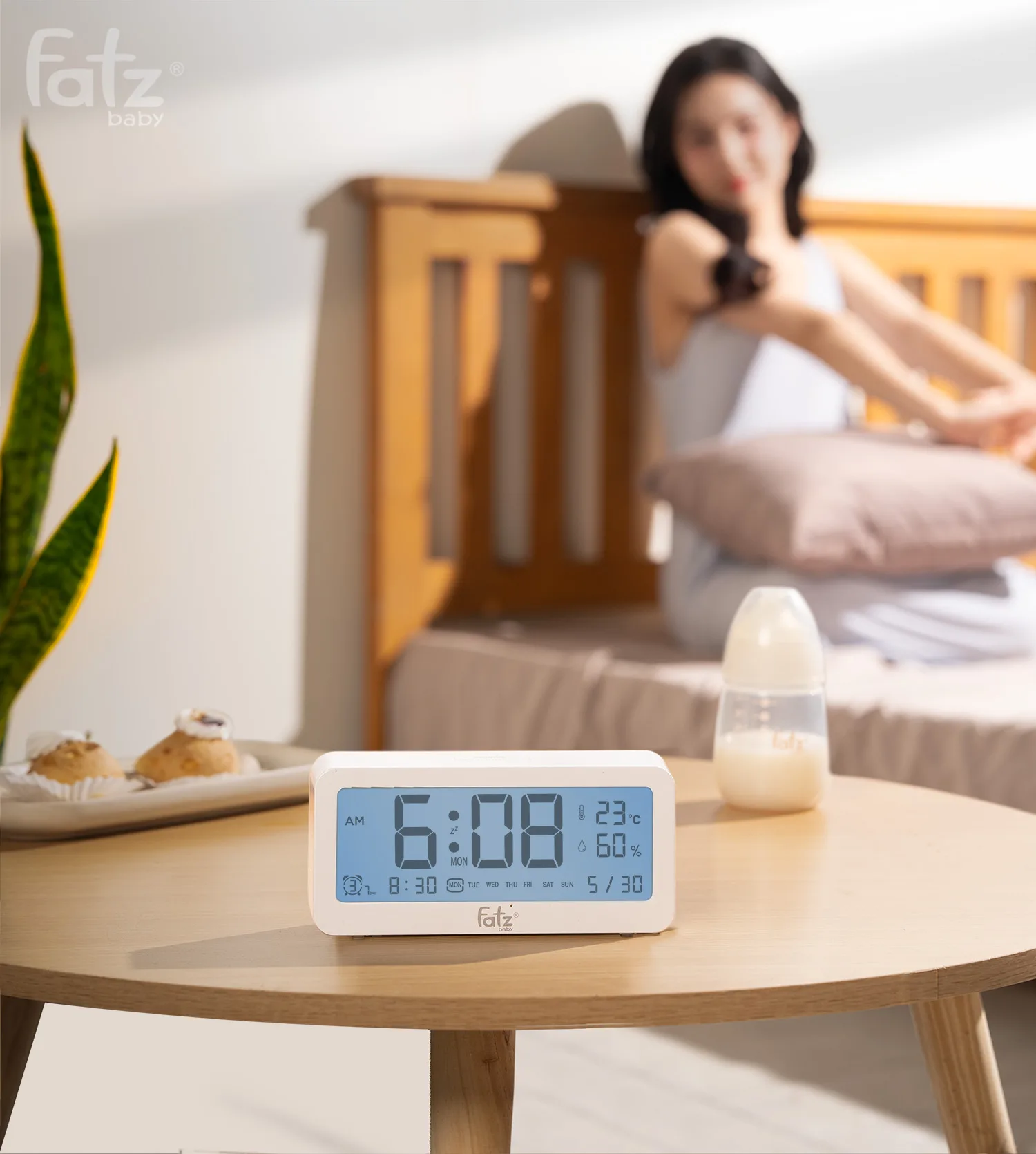 Nhiet-am-ke-dien-tu-da-nang-trong-nha-kiem-dong-ho-bao-thuc-cho-be-Senmax-1-KV-1500-2-jpg